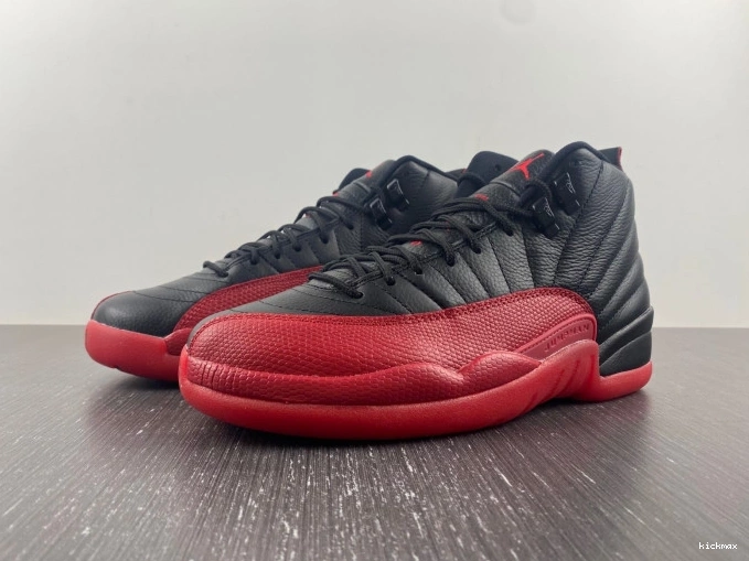 Rep MAX Game Retro (2016) Flu Jordan 130690-002 12 0811